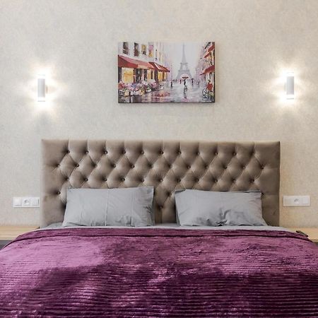 Апартаменти Luxury Flat In Downtown 2 Львів Екстер'єр фото